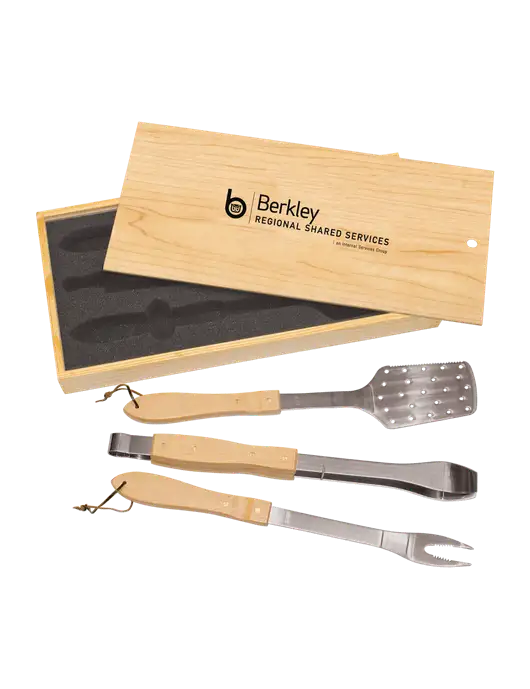 Wood BBQ Gift Set w/Berkley RSS logo